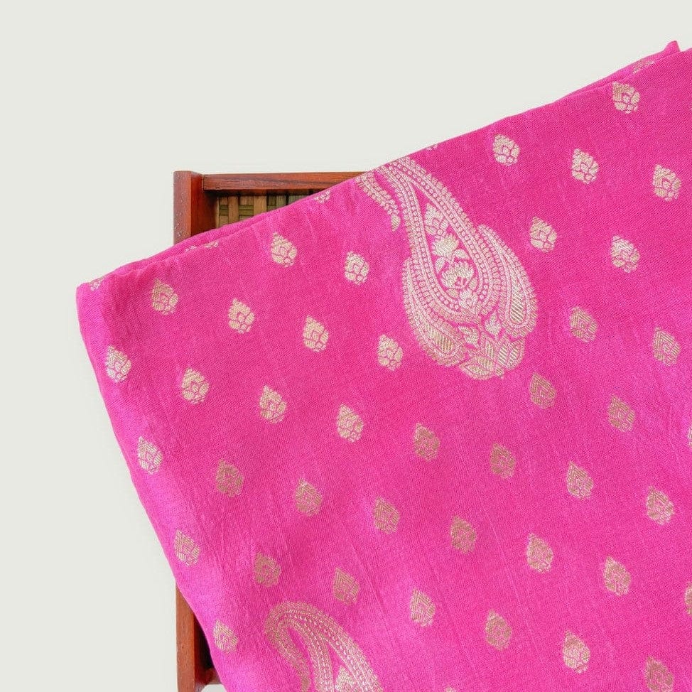 Cloth of Gold Fabric Cut Piece (CUT PIECE) Bright Rani Royal Paisley Cloth of Gold Woven Pure Russian Silk Fabric (Width 35 Inches)