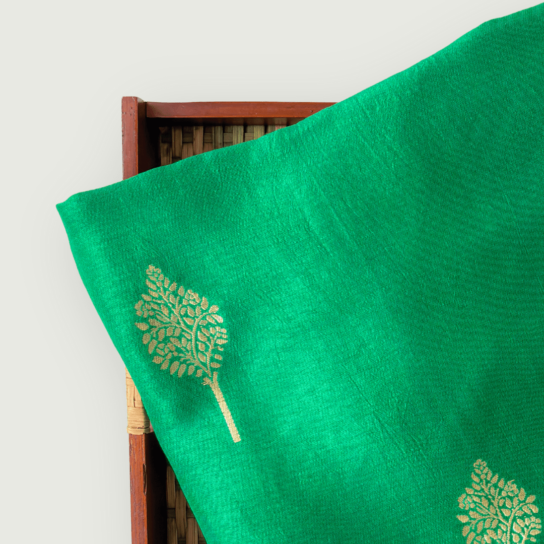 Cloth of Gold Kurta Set Kurta Set Unisex Emerald Green Golden Tree Cloth of Gold | Woven Pure Russian Silk Kurta Fabric (3.2 Meters) | and Cotton Pyjama (2.5 Meters) | Unstitched Combo Set