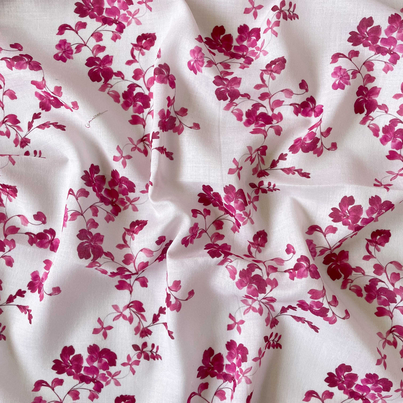 Digital Printed Cotton Fabric Fabric Magenta Pink Floral Vines Printed Soft Cotton Fabric (Width 43 Inches)