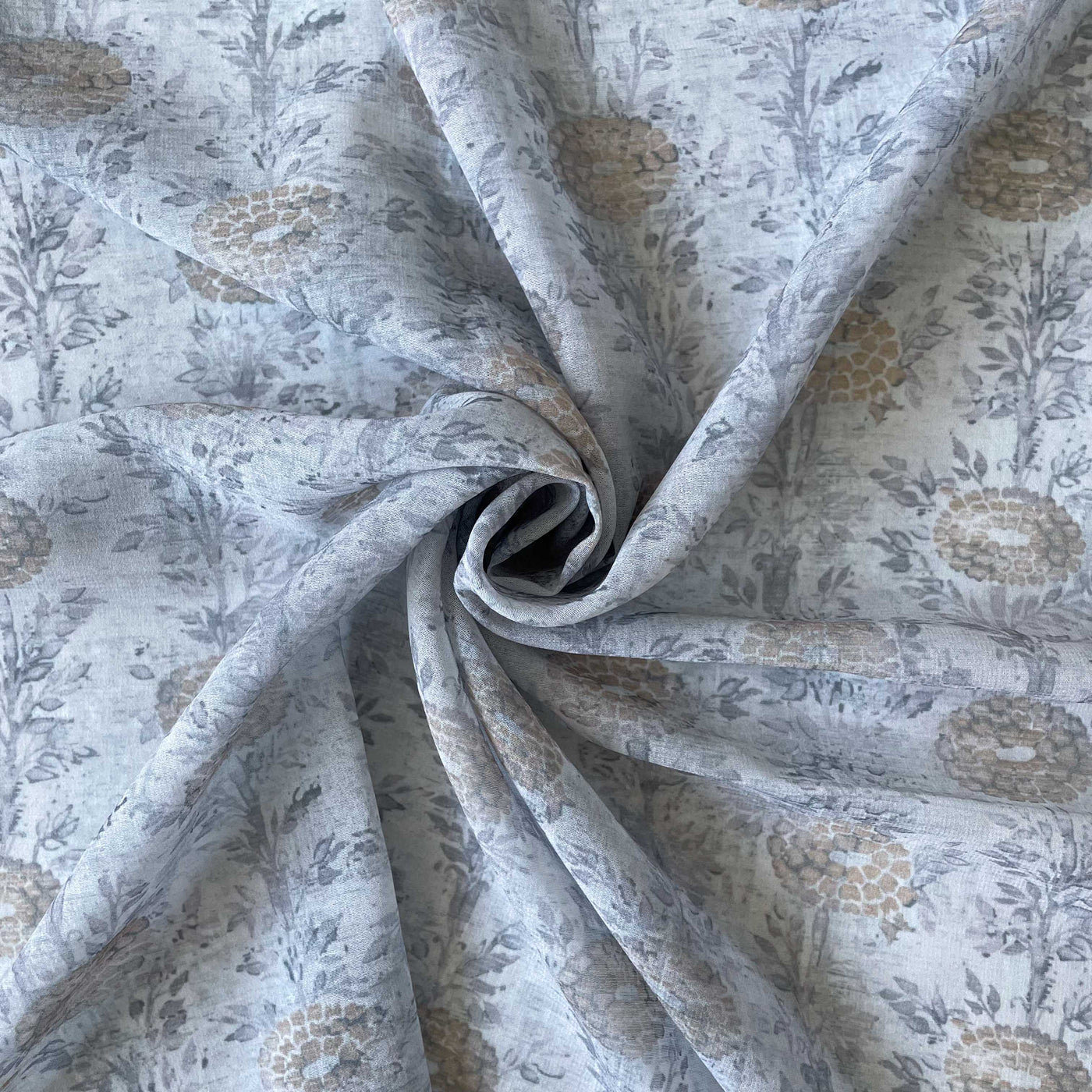 Digital Printed Georgette Fabric Fabric Ash Grey Abstract Flower Printed Georgette Fabric (Width 45 Inches)