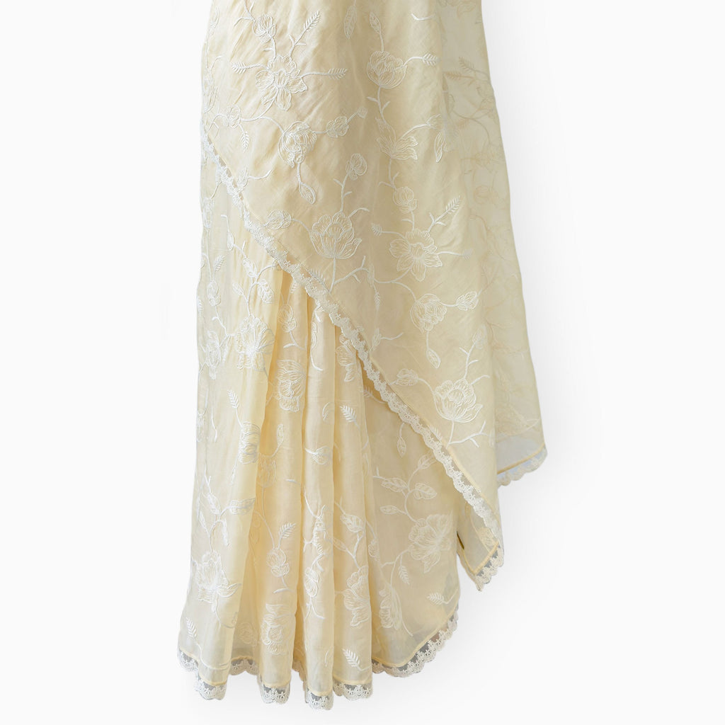Embroidered Saree Saree Beige & White Mul Chanderi Saree