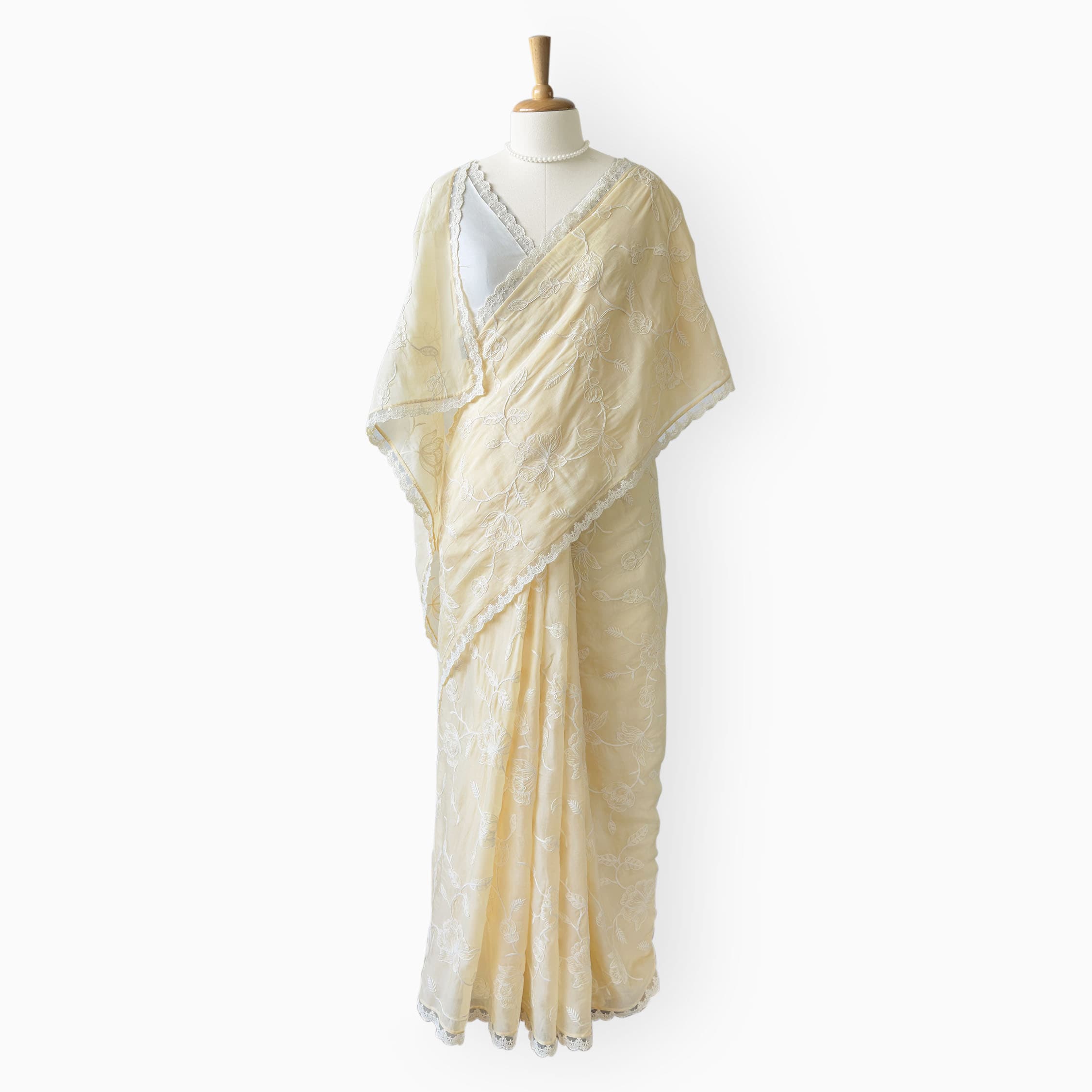 Embroidered Saree Saree Beige & White Mul Chanderi Saree