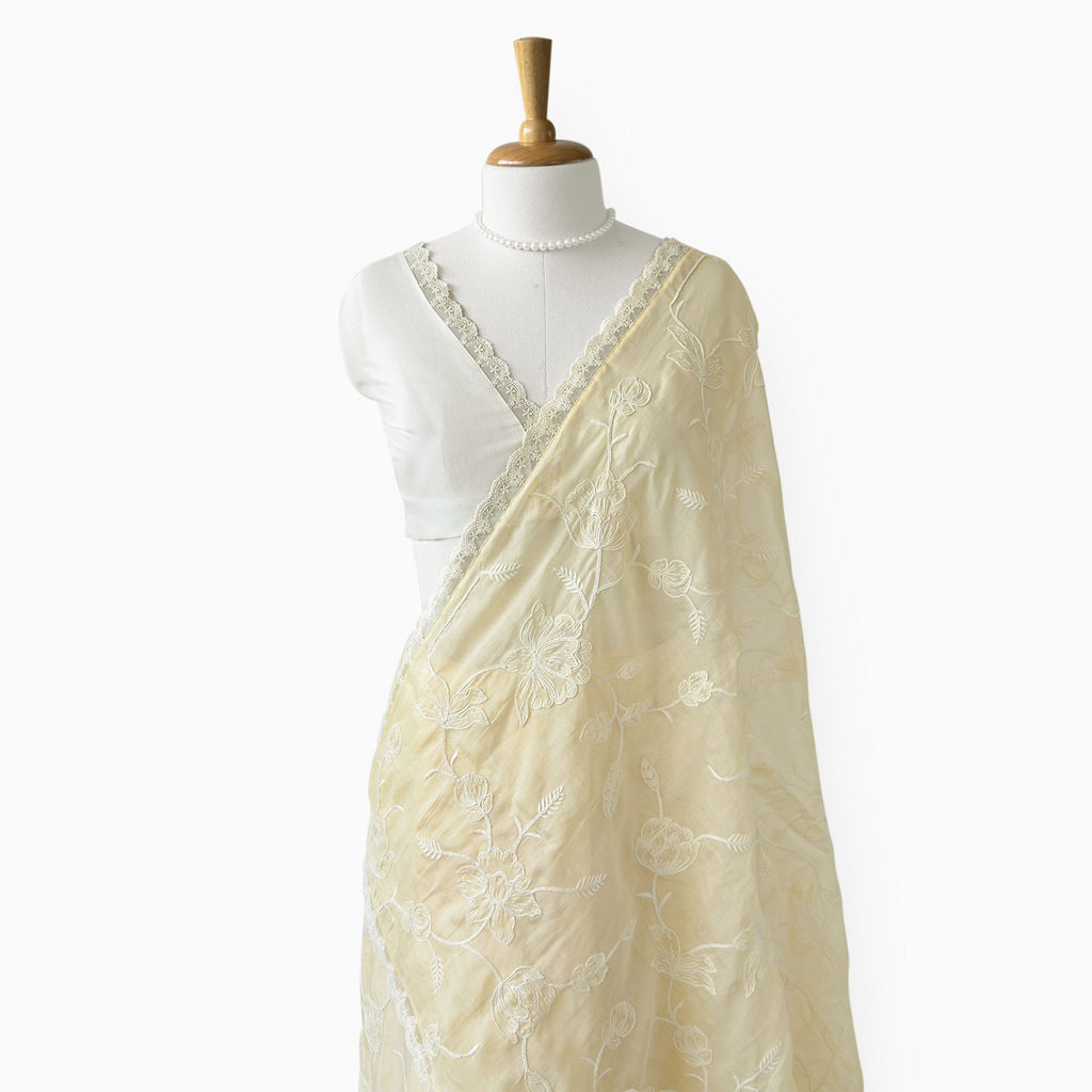 Embroidered Saree Saree Beige & White Mul Chanderi Saree