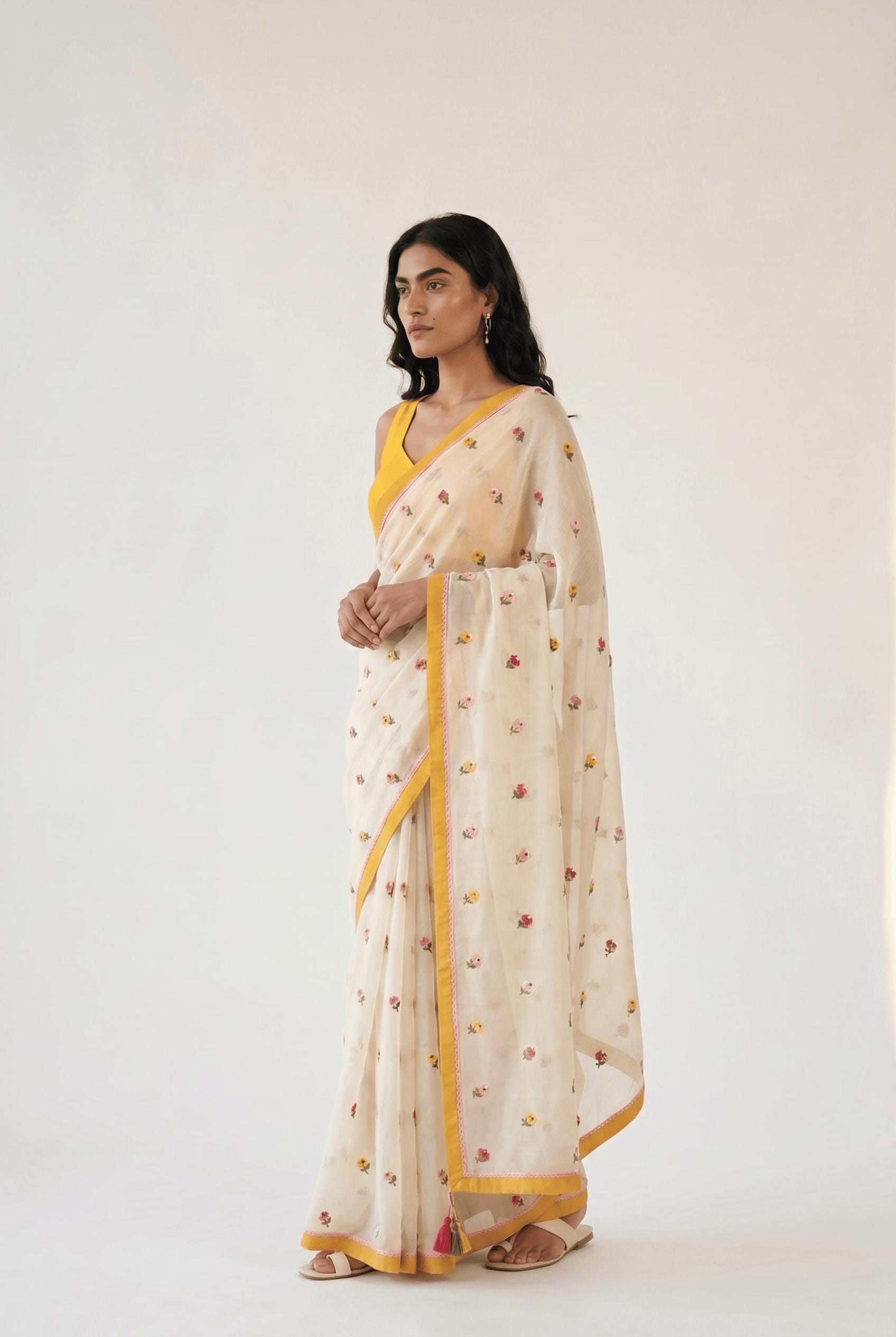 Embroidered Saree Saree Off-White Mul Chanderi Saree