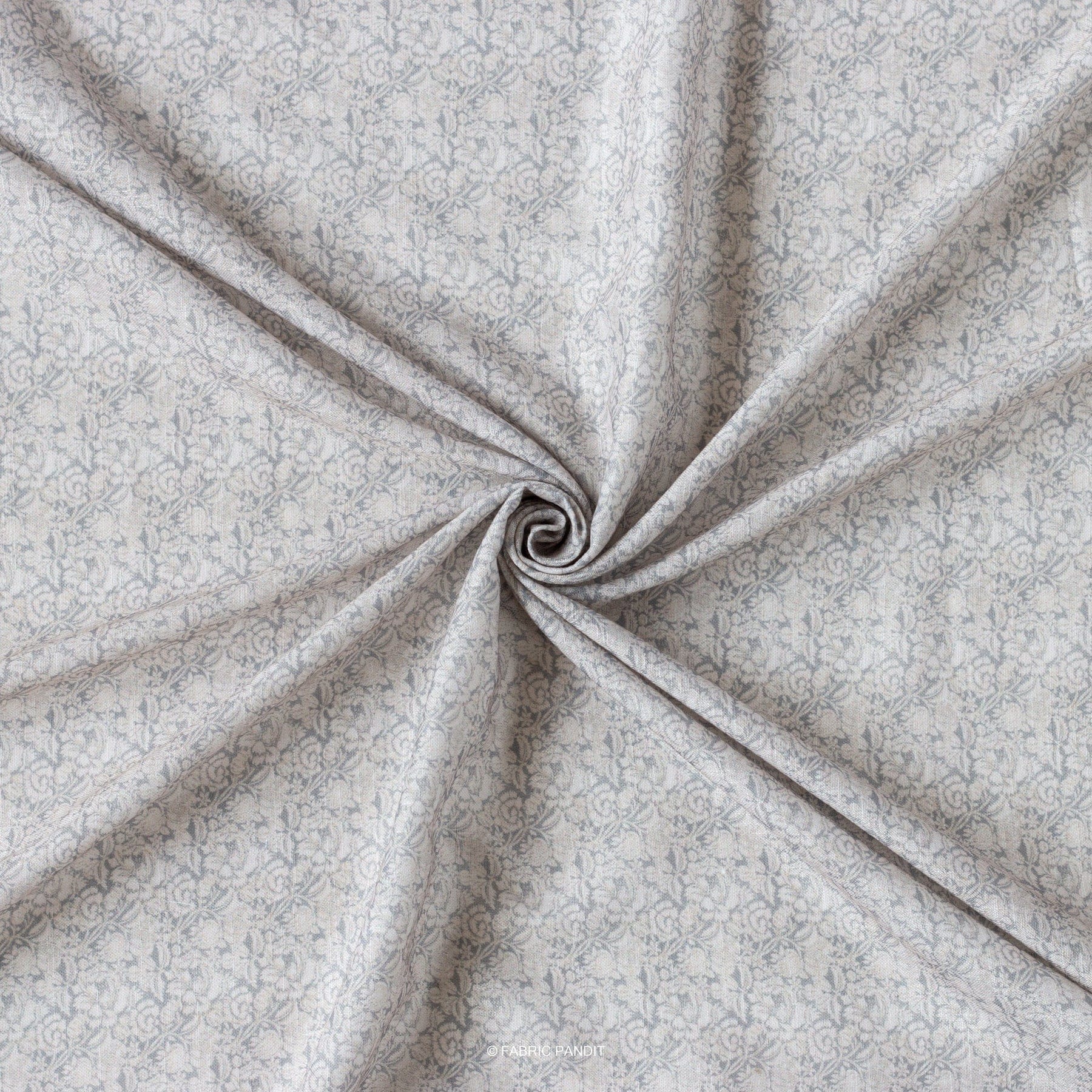 oneOone Cotton Flex Dusty Gray Fabric Asian Floral Sewing Fabric By The Yard  Printed Diy Clothing Sewing Supplies 40 Inch: شراء أفضل المنتجات في المتجر  الإلكتروني Coolbe