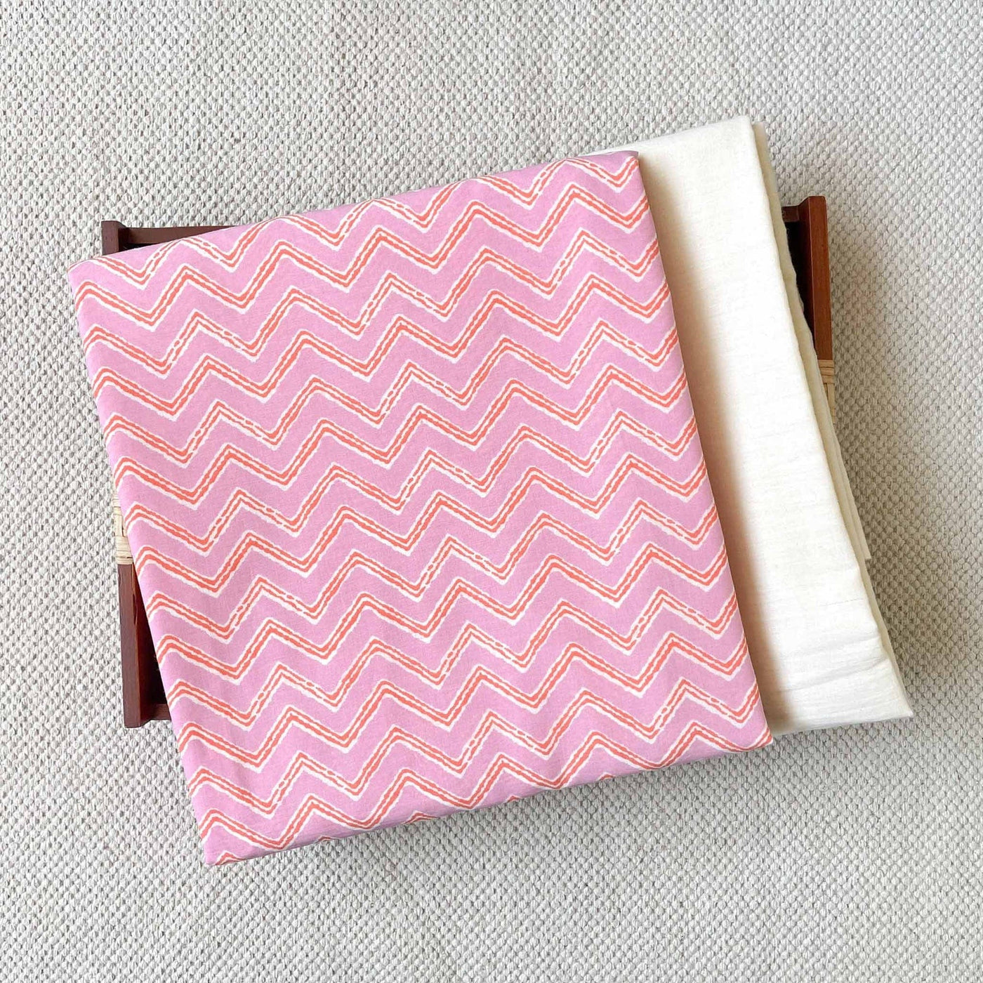 Fabric Pandit Kurta Set Unisex Light Pink And Orange Zig-Zag Pattern | Hand Block Printed Pure Cotton Kurta Fabric (3 Meters) | and Cotton Pyjama (2.5 Meters) | Unstitched Combo Set