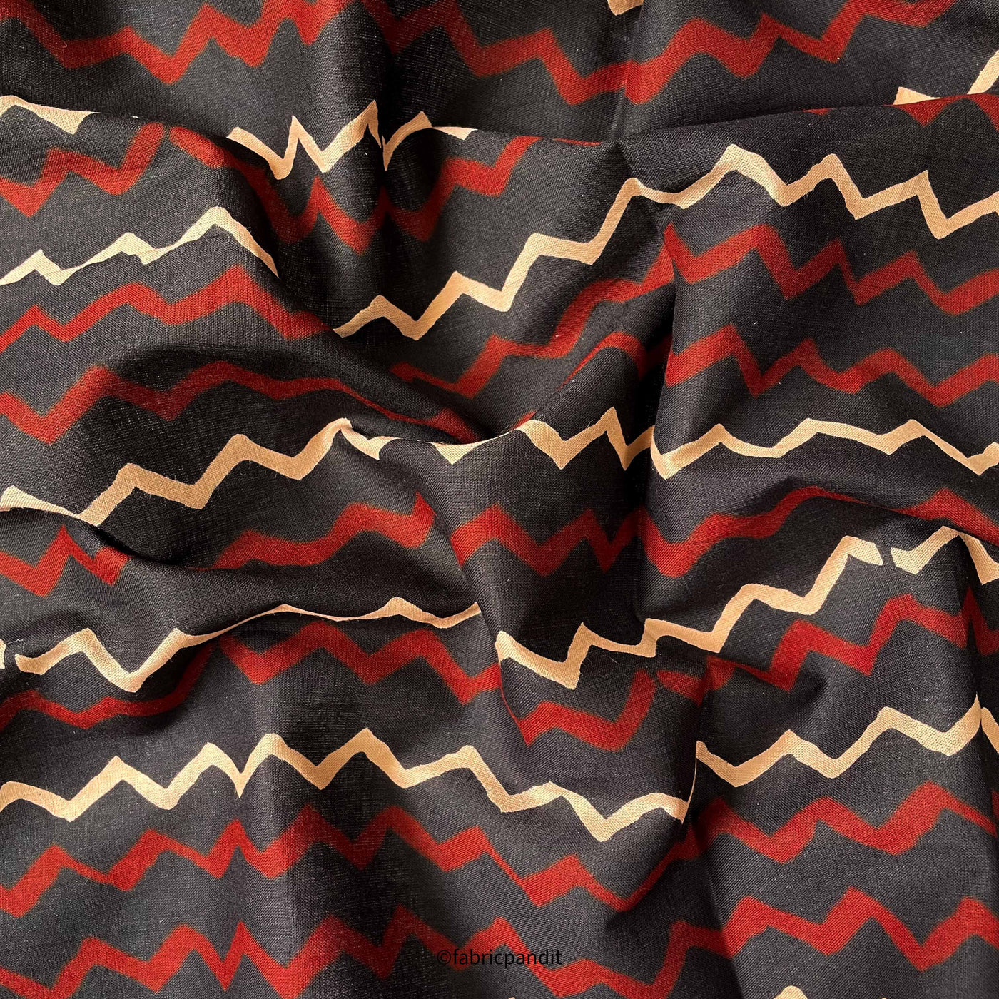 Hand Block Printed Cotton Fabric Cut Piece (CUT PIECE) Black & Red Zig- Zag Pattern Hand Block Printed Pure Cotton Fabric (Width 42 inches)