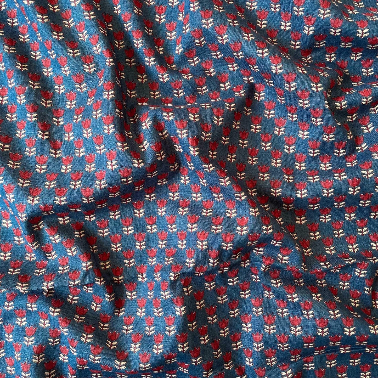 Hand Block Printed Cotton Fabric Fabric Dusty Blue & Red Mini TulipsHand Block Printed Pure Cotton Fabric (Width 42 Inches)