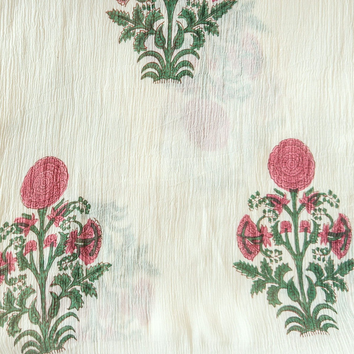 Off-White & Rani Mul Chanderi Crush Fabric – Fabric Pandit