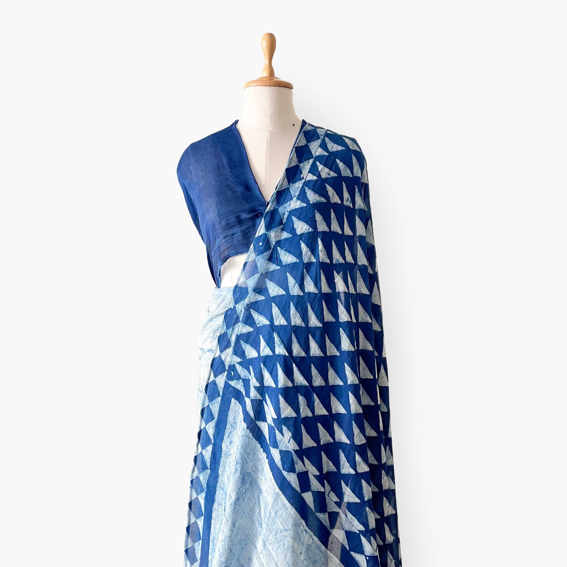 Munga Saree Saree The Indigo Story Large Triangles Hand Block Printed Soft Munga Saree With Unstitched Blouse Piece