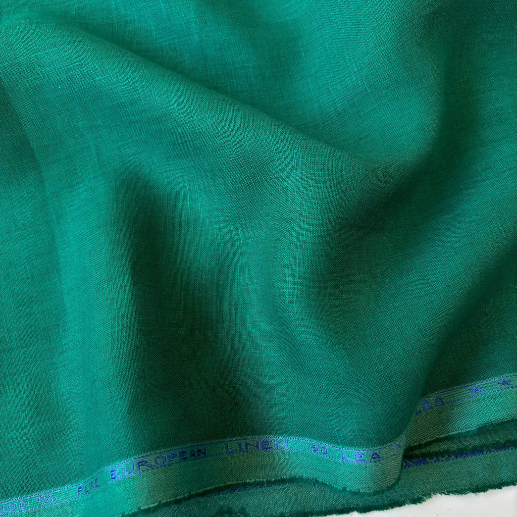 Premium Linen Fabric Fabric Emerald Green Plain Premium 60 Lea Pure Linen Fabric (Width 58 Inches)