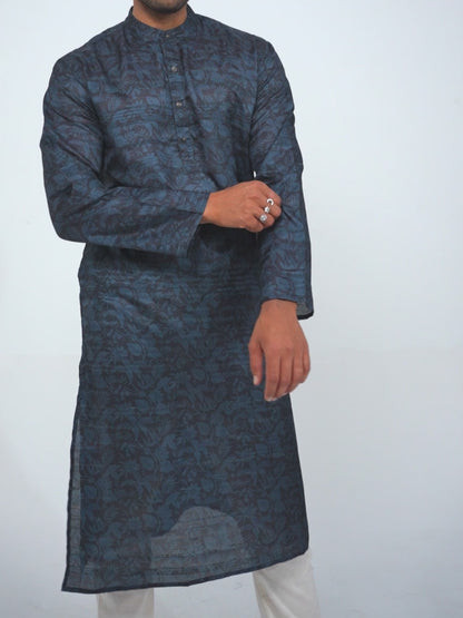 Men's Midnight Blue Wild Flowers Printed Regular Fit Long Kurta