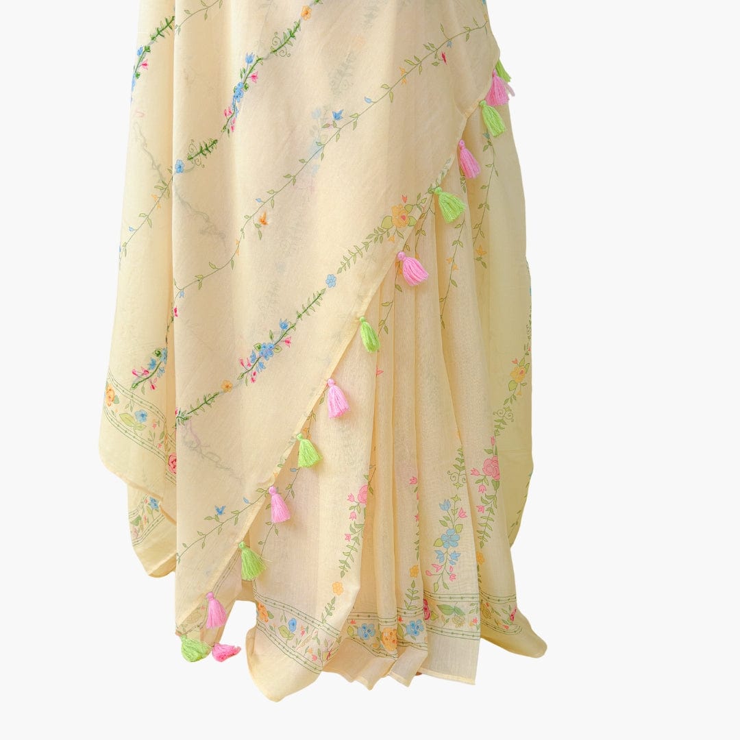 Printed Mul Chanderi Saree Saree Beige Color Drapes of Mul Floral Printed & Embroidered Pure Mul Chanderi Saree With Unstitched Blouse Piece