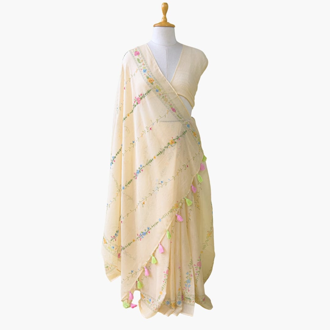 Printed Mul Chanderi Saree Saree Beige Color Drapes of Mul Floral Printed & Embroidered Pure Mul Chanderi Saree With Unstitched Blouse Piece