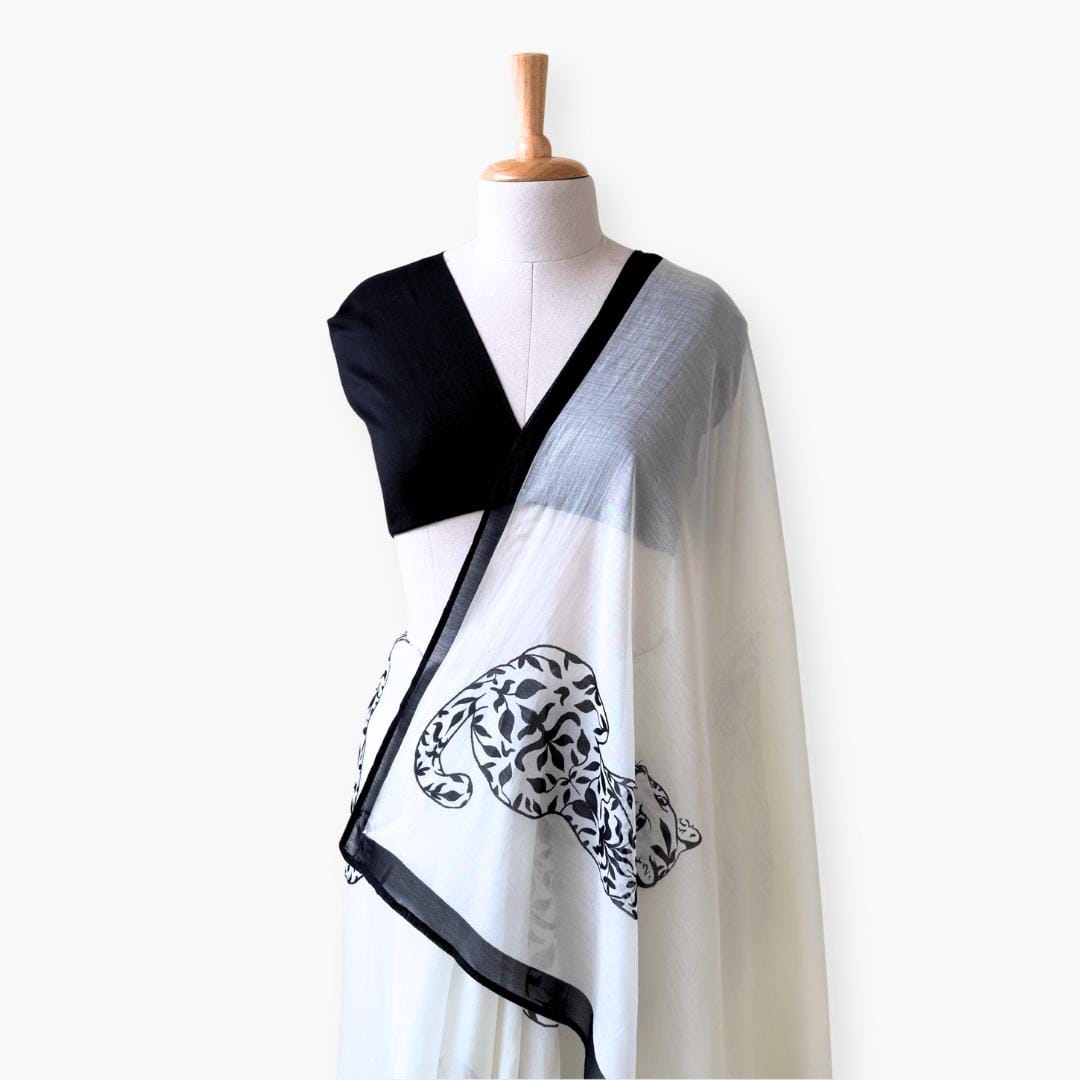 Printed Mul Chanderi Saree Saree Off-White & Black Chanderi Saree