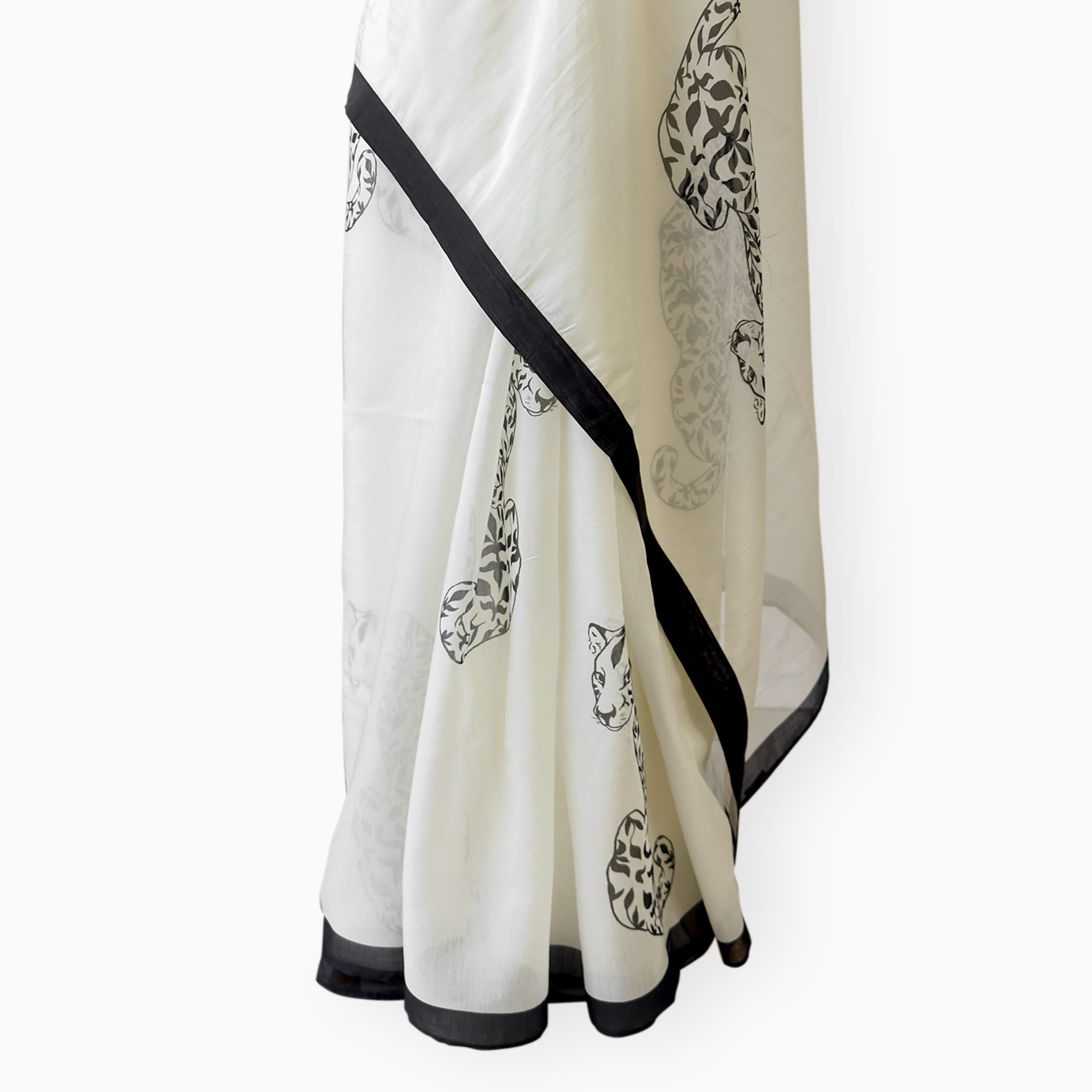 Printed Mul Chanderi Saree Saree Off-White & Black Mul Chanderi Saree