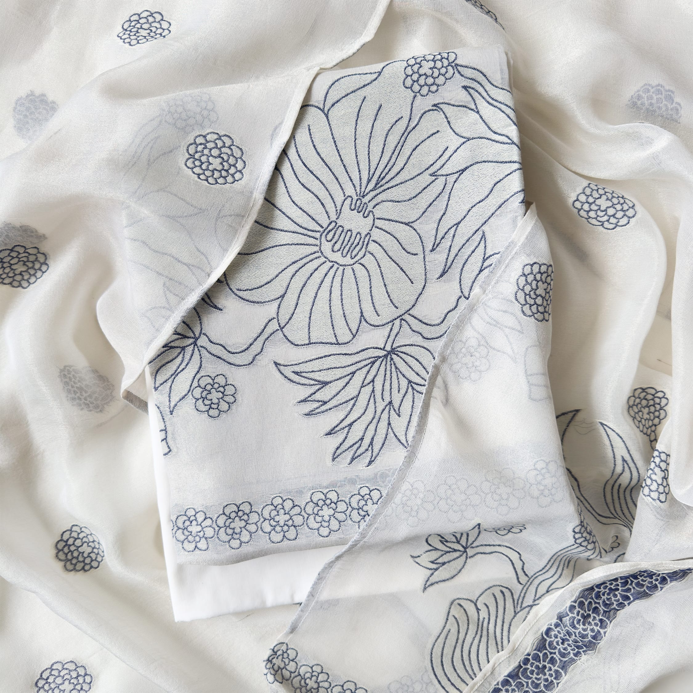 Threads of Mul Unstitched Suit Unstitched Suit Pure Silver Tissue Suit Set