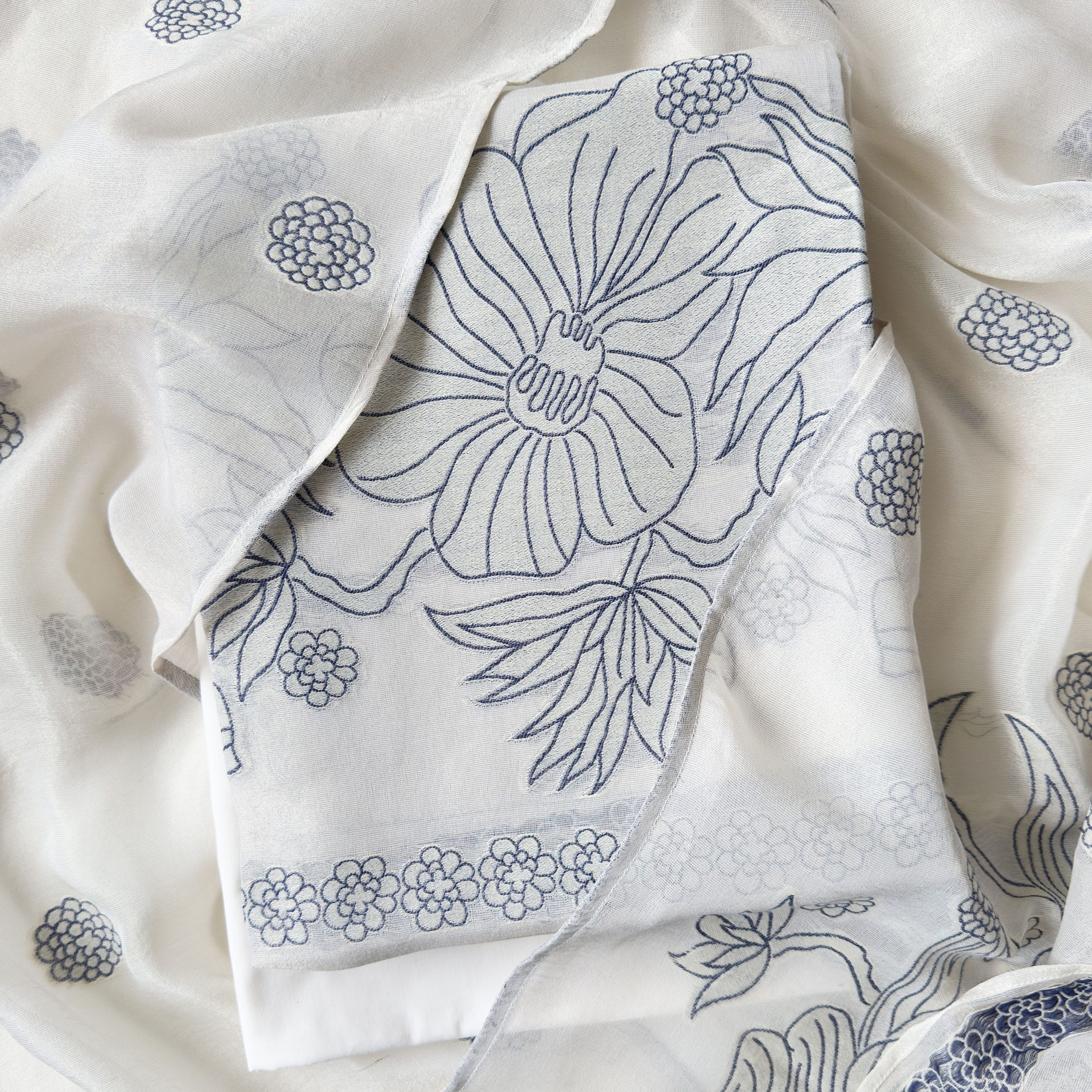 Threads of Mul Unstitched Suit Unstitched Suit Pure Silver Tissue Suit Set