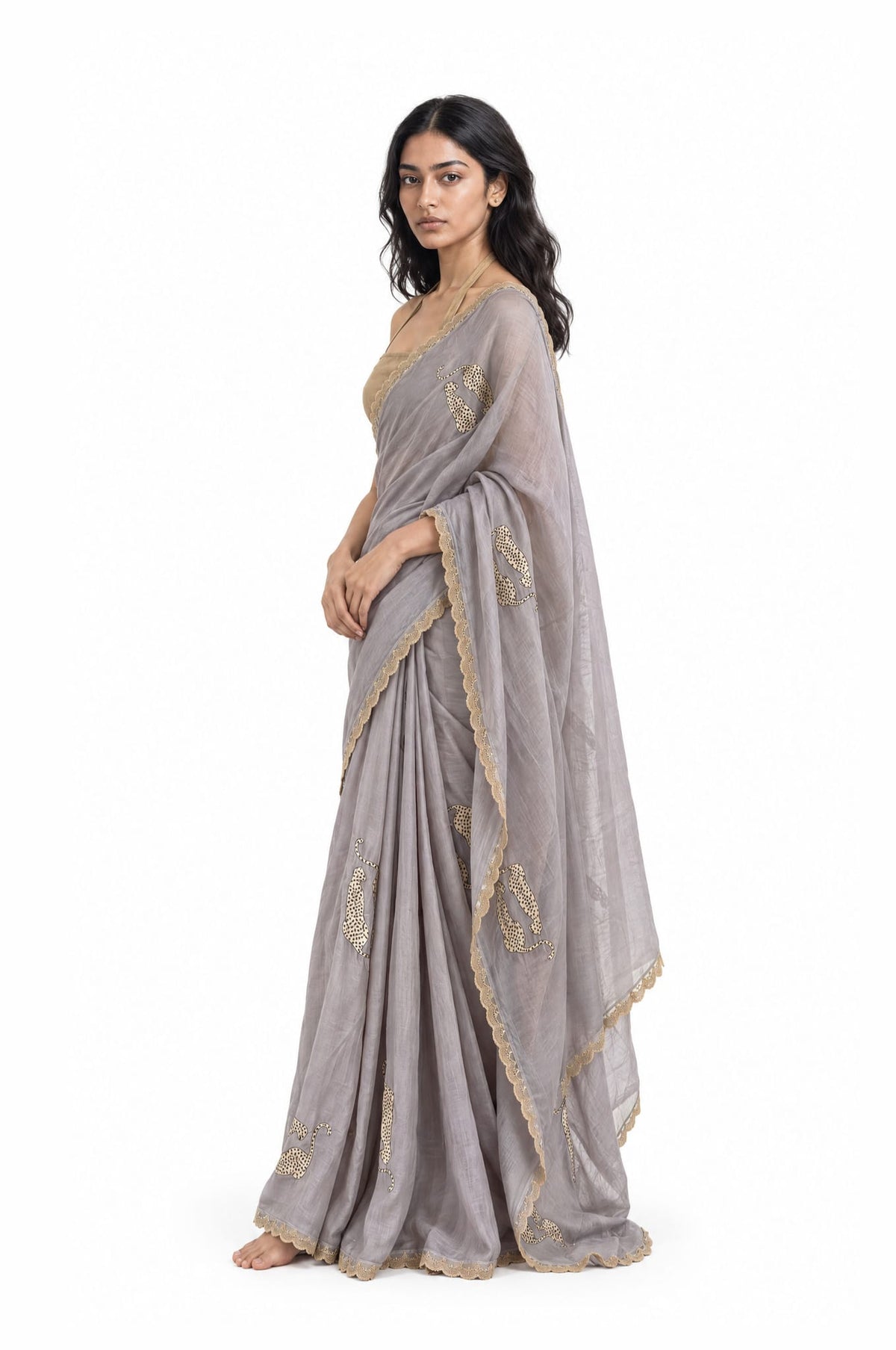 Wilderness in Thread Saree Saree Grey & Beige Mul Chanderi Saree
