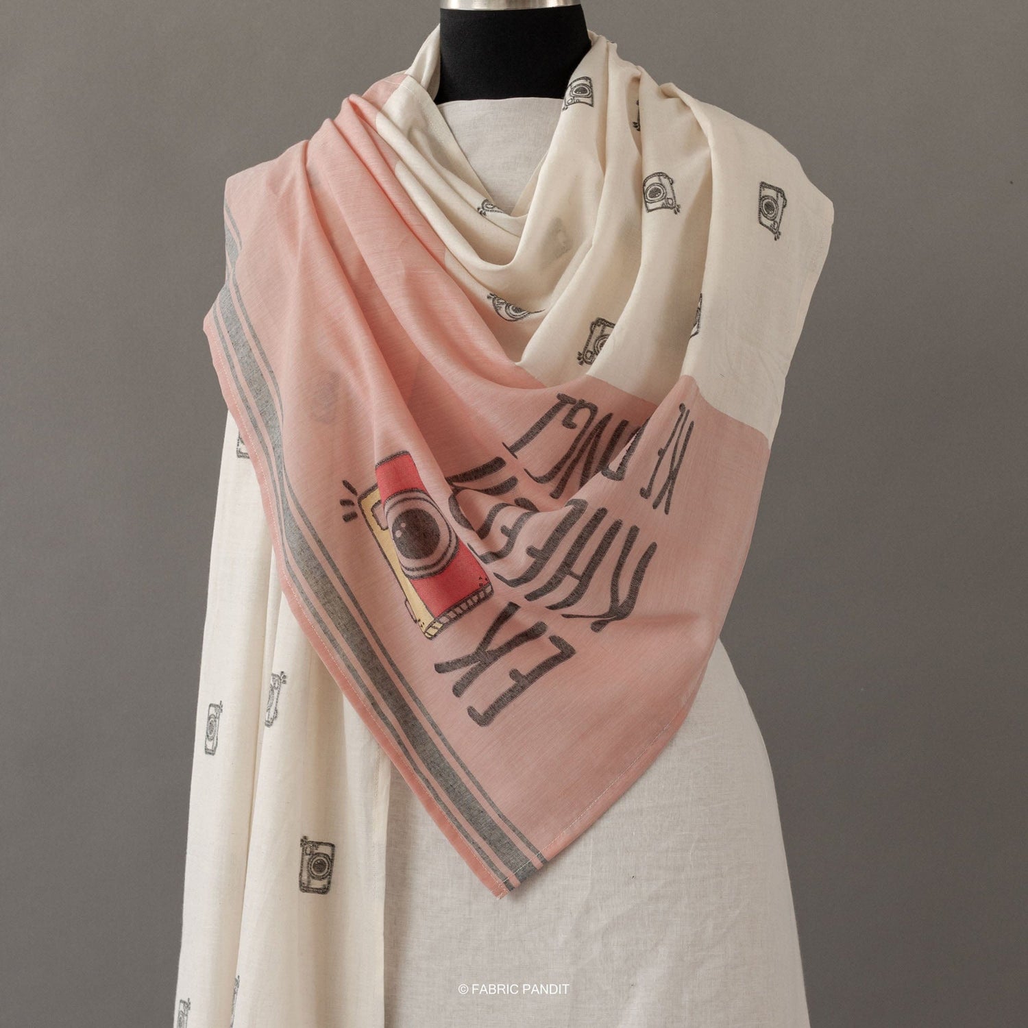 Fabric Pandit Dupatta Peach and Off-White Woven In Trend Pure Mul Cotton Dupatta