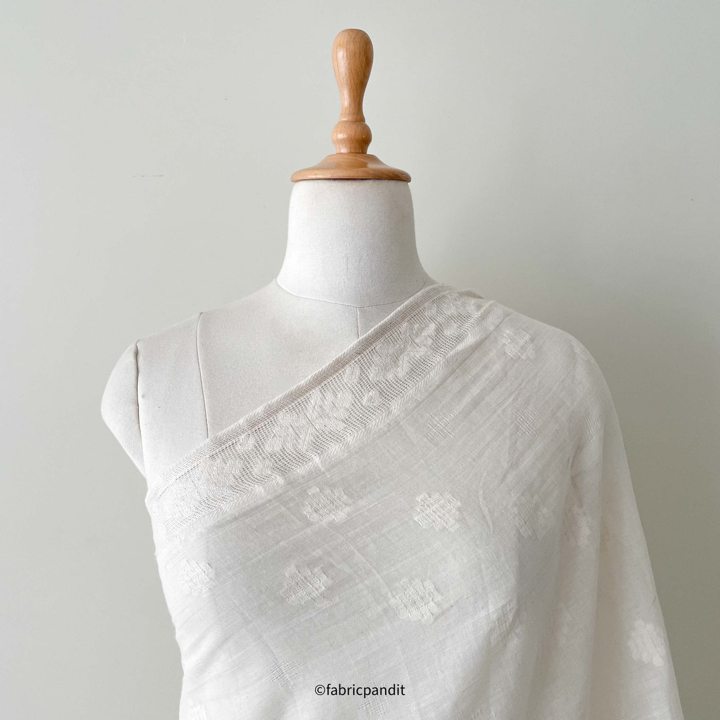 Fabric Pandit Dupatta Soft White Dyeable Woven Classic Jamdani Pure Mul Cotton Dupatta (2.3 Meters)