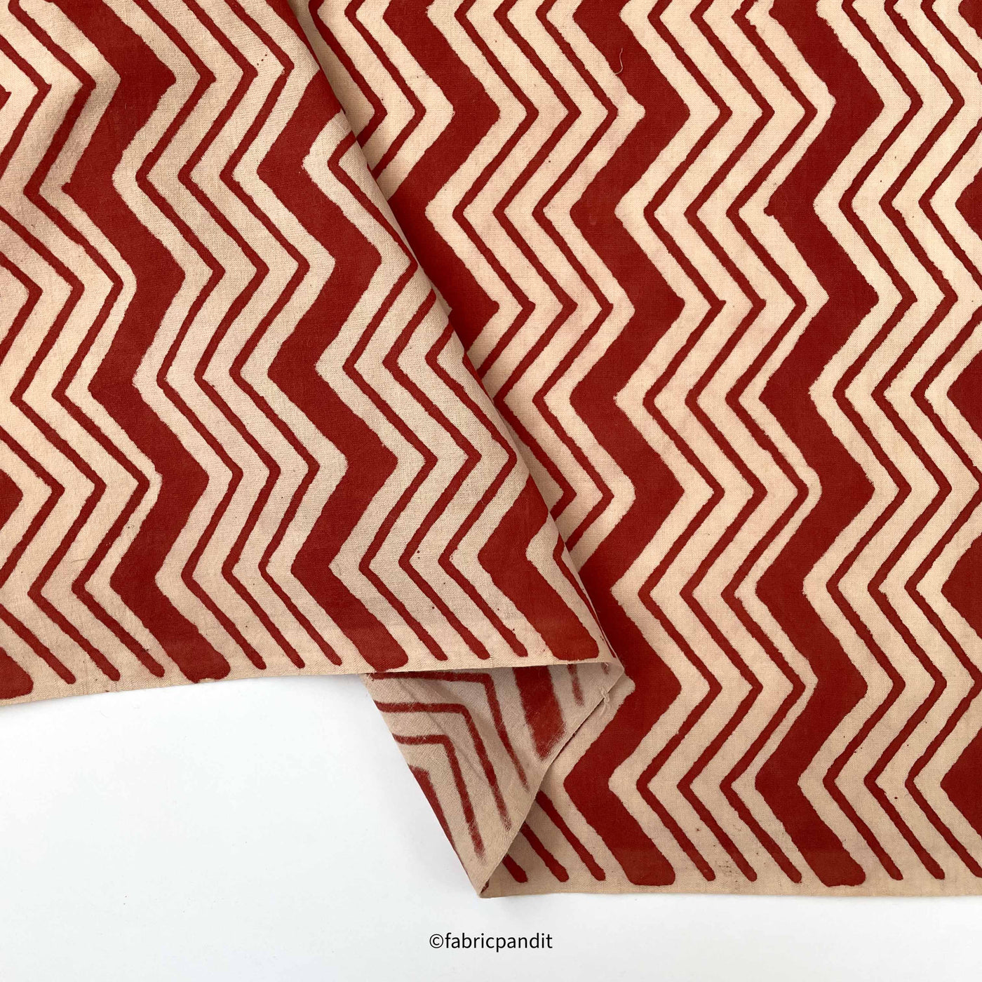 Fabric Pandit Fabric Dusty Red & Beige Zig-Zag Authentic Bagru Hand Block Printed Pure Cotton Fabric (Width 42 inches)