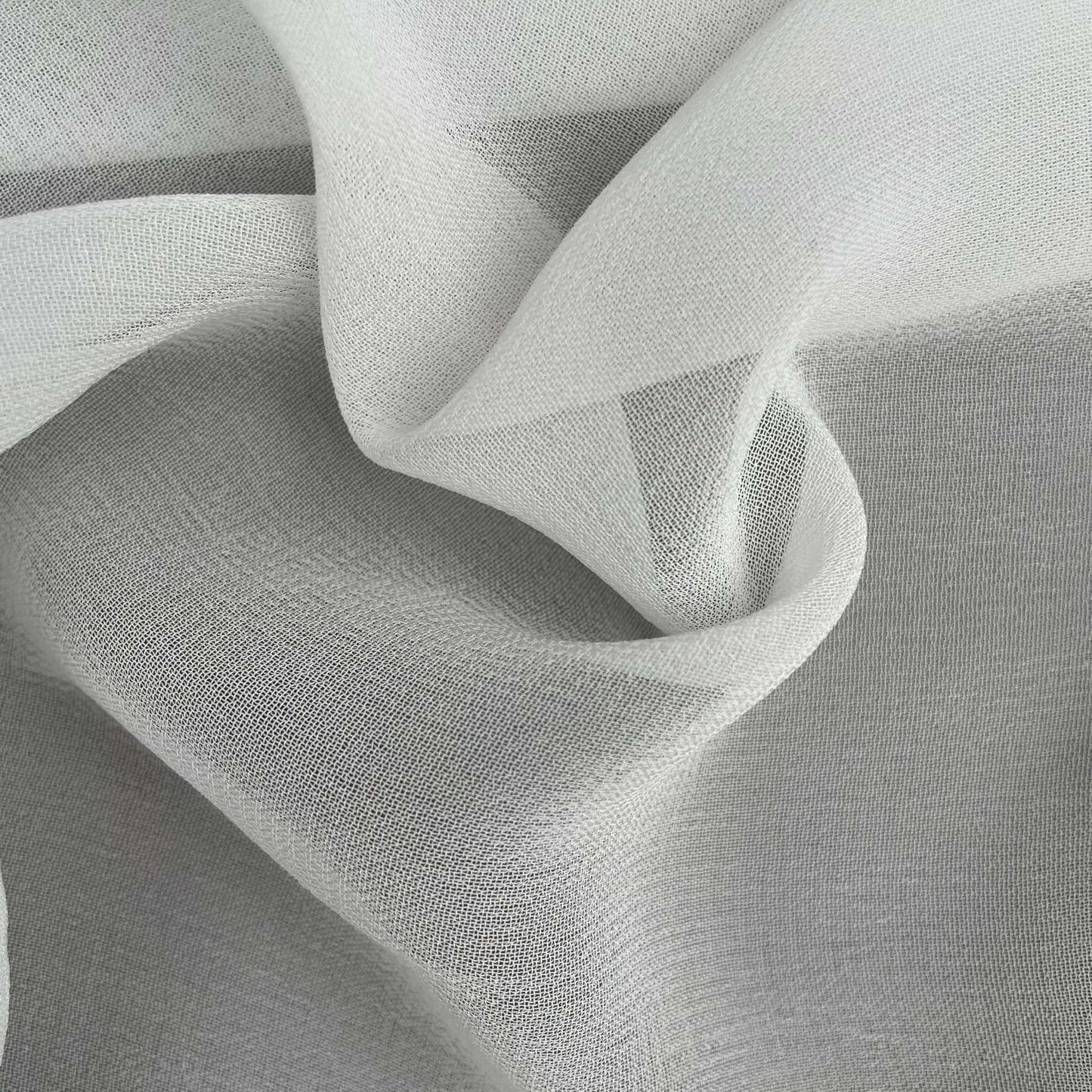 Fabric Pandit Fabric White Dyeable Pure 75X75 Viscose Georgette Plain Fabric (Width 43 Inches, 84 Gms)