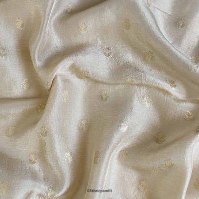 Fabric Pandit Kurta Set Women's Pure Silver Mini Daisies Cloth of Gold | Woven Pure Russian Silk Kurta Fabric (3.2 Meters) | and Cotton Pyjama (2.5 Meters) | Unstitched Combo Set