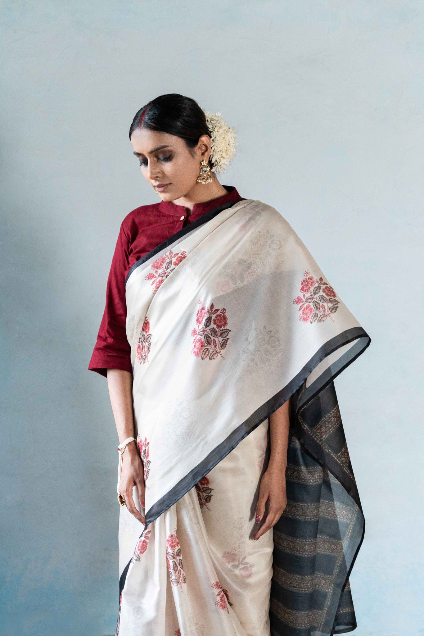 Fabric Pandit Saree Cream & Rouge My Dear Flower Girl Digital Printed Satin Tissue Silk Koramanglam Saree