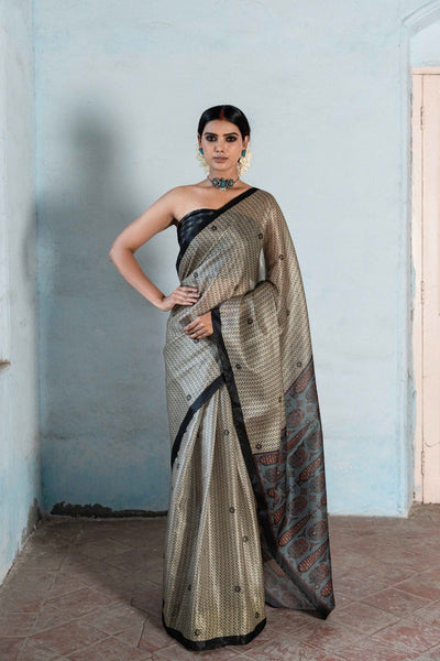 Fabric Pandit Saree Dusty Gold & Emerald Jewels of Taj Digital Printed Satin Tissue Silk Koramanglam Saree